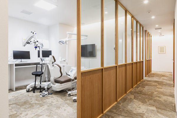 痛くない麻酔で安心の歯科治療を｜芦屋まにわ歯科のやさしい取り組み